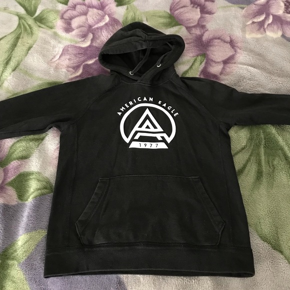 American Eagle Outfitters Tops - Warm hoodie from American Eagle 🦅